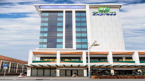 Holiday Inn Express Adelaide City Centre - Hotels Melbourne 1