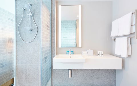 Holiday Inn Express Adelaide City Centre - Hotels Melbourne 8