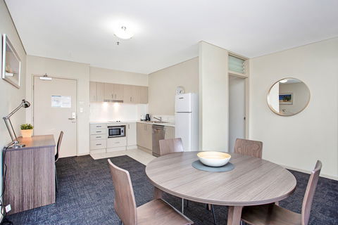 Hume Serviced Apartments - Hotels Melbourne 16