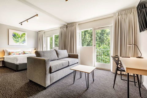 Nightcap At Findon Hotel - Hotels Melbourne 7