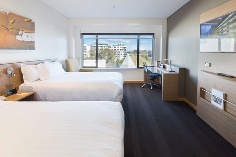 Crowne Plaza Canberra - Hotels Melbourne 6
