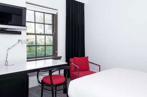 Peppers Gallery Hotel, Canberra - Hotels Melbourne 3