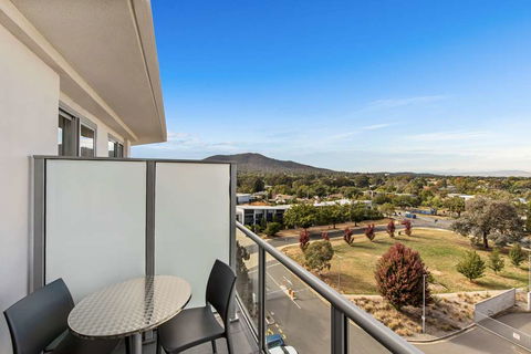 Adina Serviced Apts Canberra Dickson - Hotels Melbourne 8