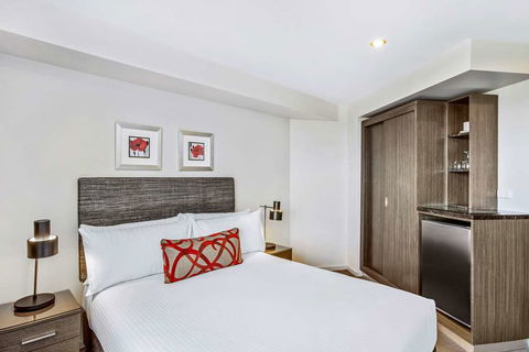Adina Serviced Apts Canberra Dickson - Hotels Melbourne 10