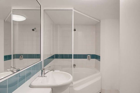 Adina Serviced Apartments James Court - Hotels Melbourne 11
