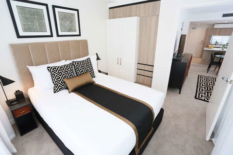 Alex Perry Hotel And Apartments - Hotels Melbourne 4