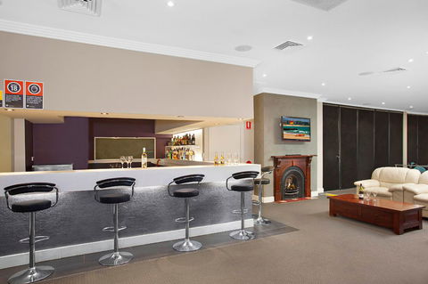 Checkers Resort & Conference Centre - Hotels Melbourne 1