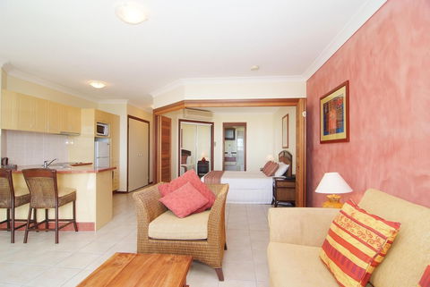 At Waters Edge Resort - Hotels Melbourne 2