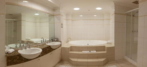 Quality Apartments Adelaide Central - Hotels Melbourne 2