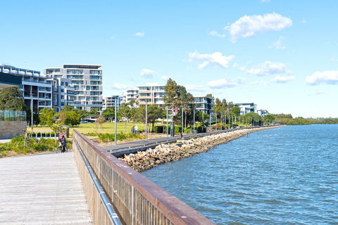 Astra Apartments Rhodes - Hotels Melbourne 2
