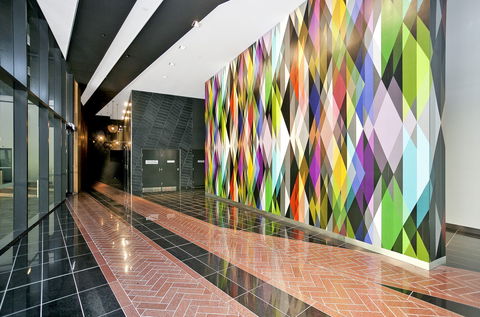 Astra Canberra Manhattan - Hotels Melbourne 2