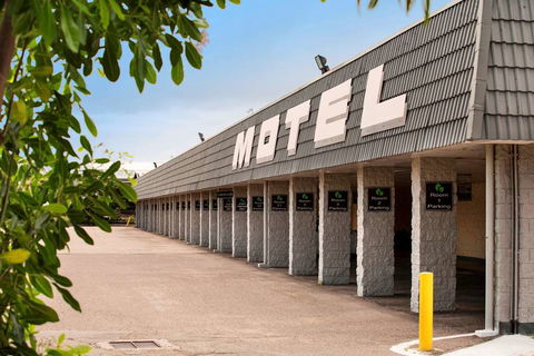 Dalrymple Motel - Hotels Melbourne 0
