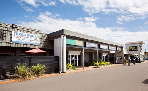 Dalrymple Motel - Hotels Melbourne 1