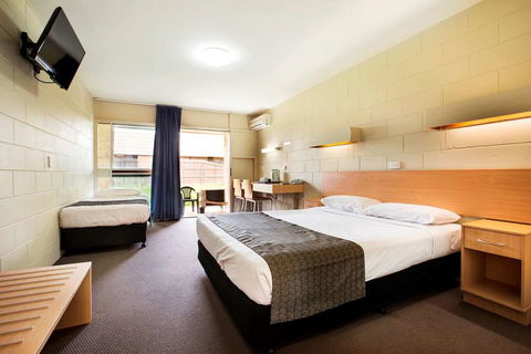 Dalrymple Motel - Hotels Melbourne 2