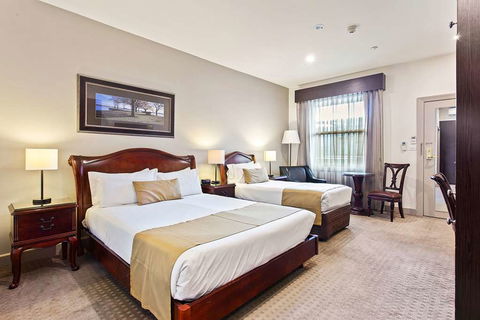 Quality Inn Heritage on Lydiard - Hotels Melbourne 3