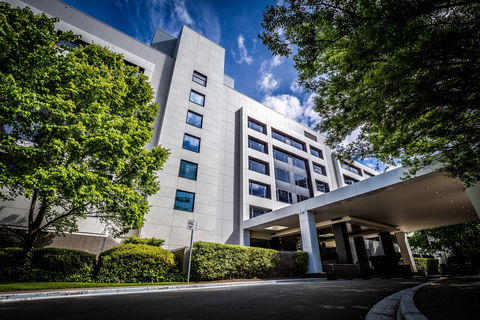 Crowne Plaza Canberra - Hotels Melbourne 1
