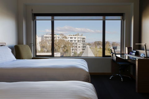 Crowne Plaza Canberra - Hotels Melbourne 4