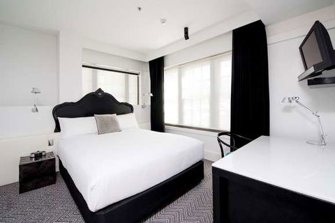 Peppers Gallery Hotel, Canberra - Hotels Melbourne 4