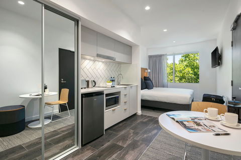Quest Canberra City Walk - Hotels Melbourne 5