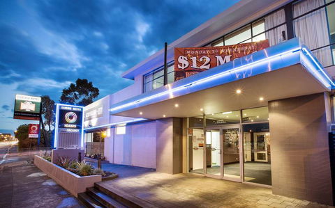 Nightcap at Carlyle Hotel - Hotels Melbourne 0