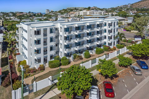 Madison Ocean Breeze - Hotels Melbourne 0