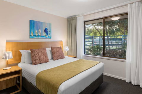 Club Wyndham Seven Mile Beach-Trademark - Hotels Melbourne 2