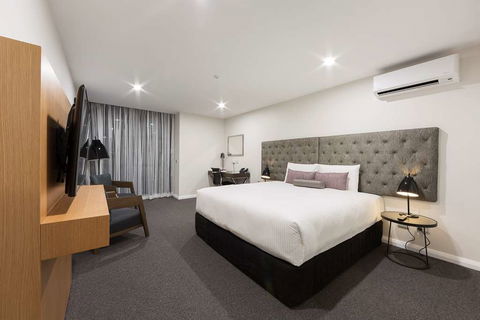 Avenue Hotel Canberra - Hotels Melbourne 2