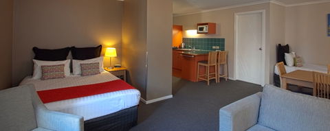 Quest Waterfront Serviced Apartments - Hotels Melbourne 2