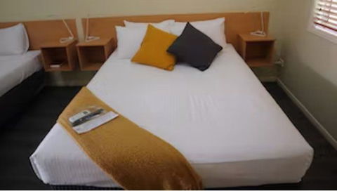 Gayndah Colonial Motor Inn - Hotels Melbourne 1