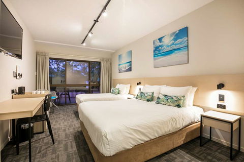 Kawana Waters Hotel By NightCap - Hotels Melbourne 2