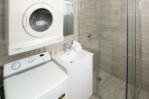 APX Apartments Parramatta - Hotels Melbourne 7