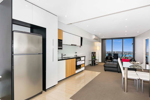 Astra Apartments Perth - Hotels Melbourne 17