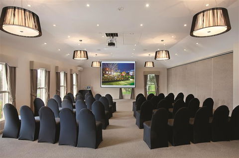 Best Western Plus The Buckingham Inn - Hotels Melbourne 5