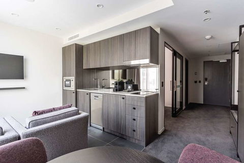Abode Belconnen - Hotels Melbourne 2