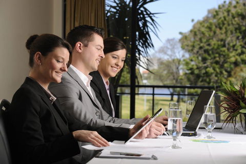 Assured Ascot Quays Apartment Hotel - Hotels Melbourne 4