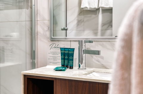 Palms City Resort - Hotels Melbourne 10