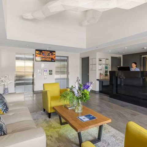 H On Mitchell Apartment Hotel - Hotels Melbourne 0