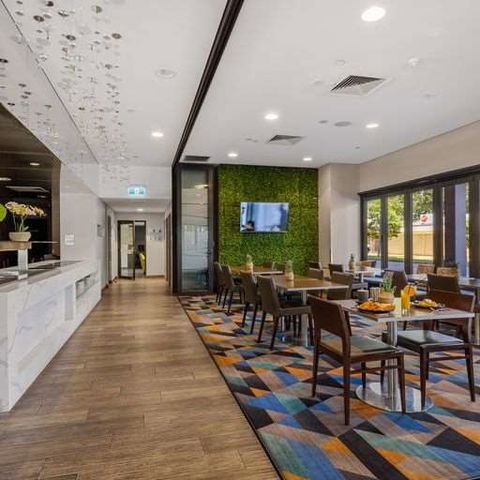 H On Mitchell Apartment Hotel - Hotels Melbourne 7