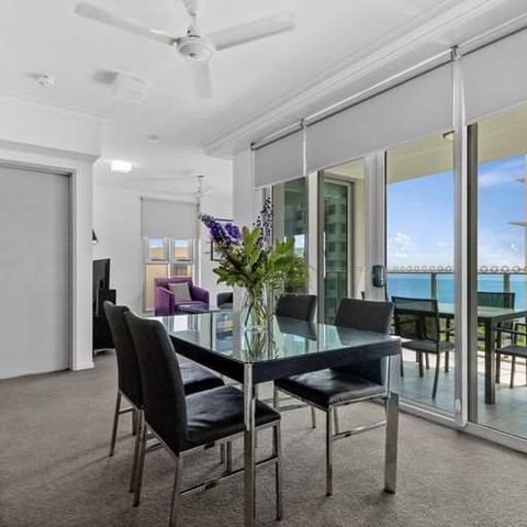 H On Mitchell Apartment Hotel - Hotels Melbourne 9