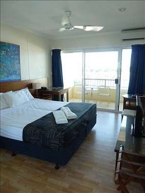 Cullen Bay Resorts - Hotels Melbourne 4