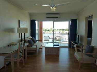 Cullen Bay Resorts - Hotels Melbourne 5