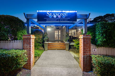 Ambassador On Ruthven Motel - Hotels Melbourne 2