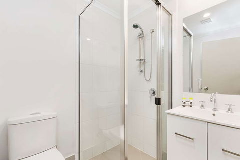 Rockhampton Riverside Central Hotel - Hotels Melbourne 2