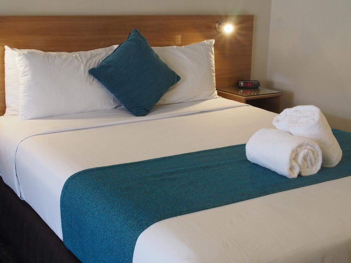 Eight Mile Plains QLD Hotels Melbourne