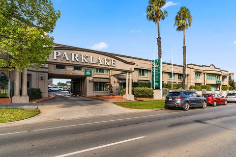Quality Hotel Parklake Shepparton - Hotels Melbourne 1