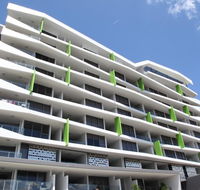 Code Apartments - Hotels Melbourne