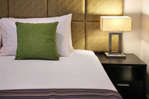 Best Western Plus Bolton On The Park - Hotels Melbourne 2