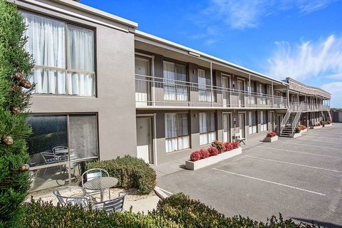 Comfort Inn On Raglan - Hotels Melbourne 1