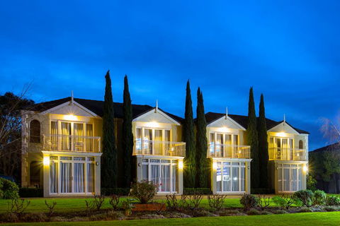 Best Western Colonial Village Motel - Hotels Melbourne 0