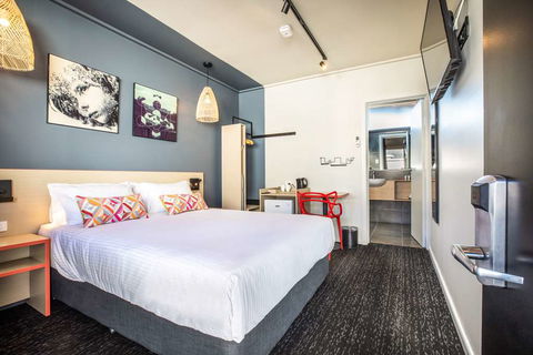 Monash Hotel - Hotels Melbourne 1